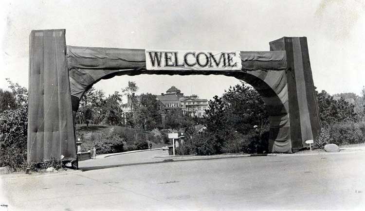 VEISHEA Welcom Sign from 1931