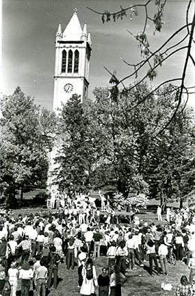 1980 Yell-Like-Hell competition